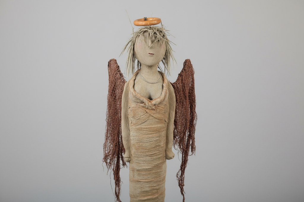 Kurs Stele mit Studio-Hintergrund